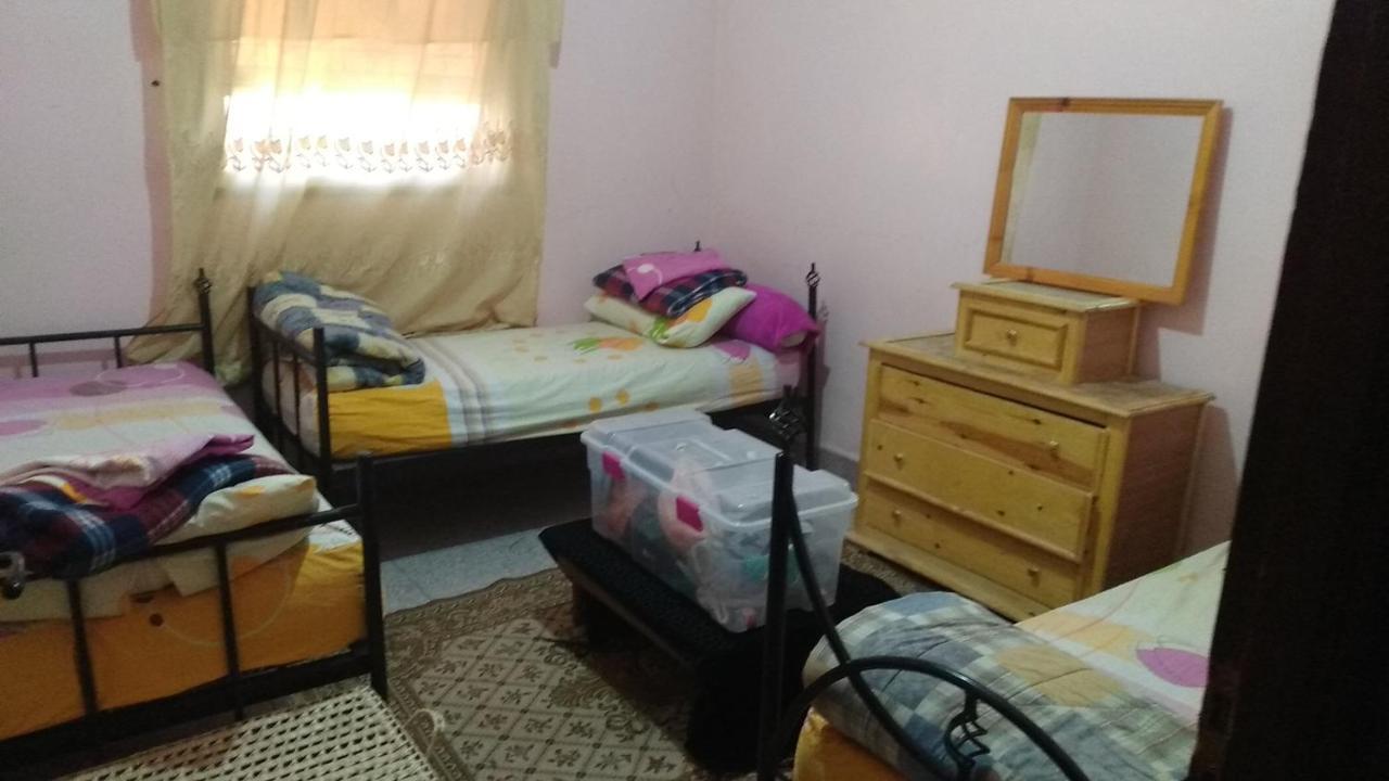 Auberge De La Jeunesse Tajda Bagian luar foto